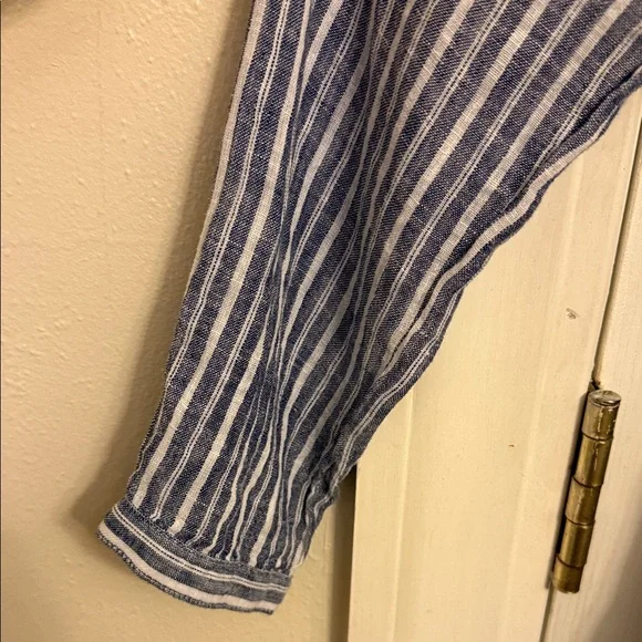 Rails Linen/Rayon Blend Long Sleeve Dress - Picture 4 of 10